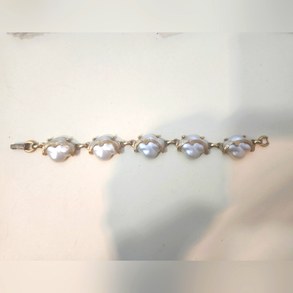 Vintage Judy Lee Pearl Bracelet